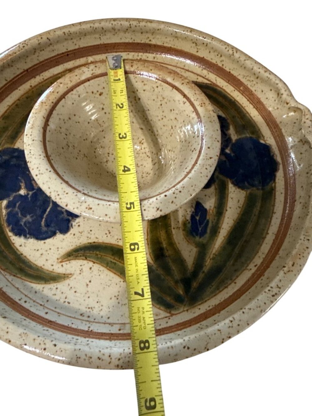 Handcrafted Signed Pottery Chip & Dip Platter With Floral Design 11.5" Diameter - Picture 6 of 6
